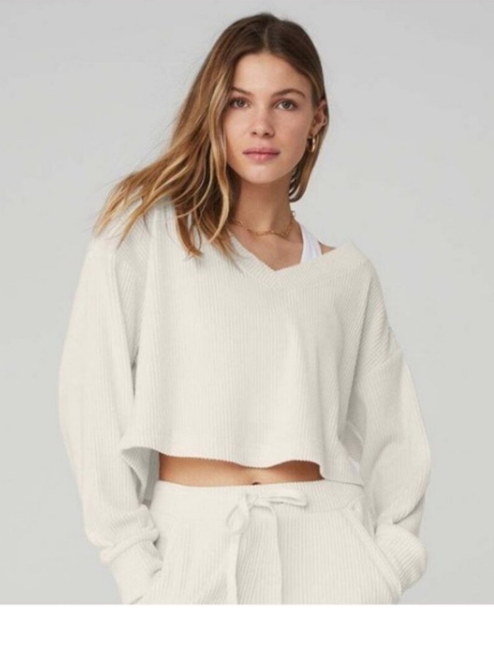 Alo muse set - white - size small - excellent condition